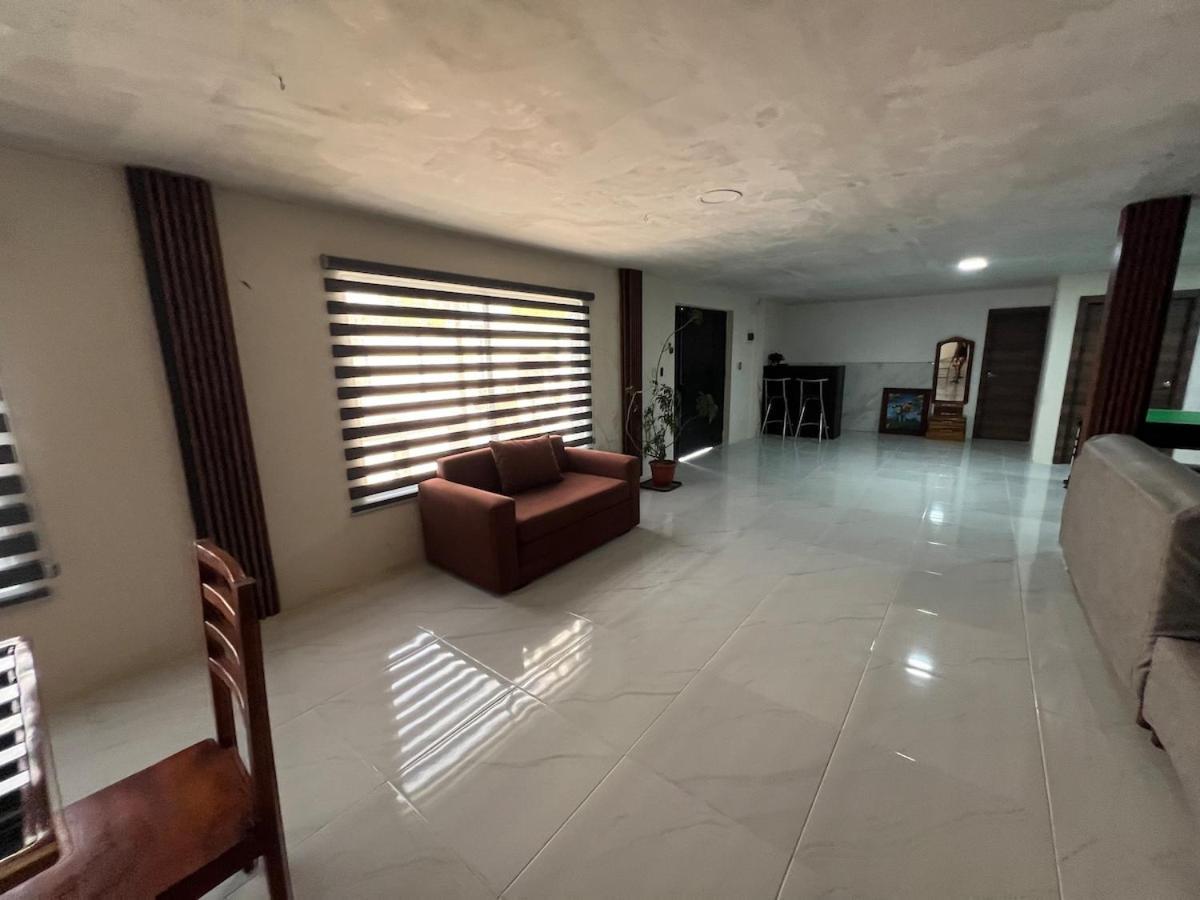 Kairos Beach House By The Sea, Pool, And Jacuzzi バレニタ エクステリア 写真