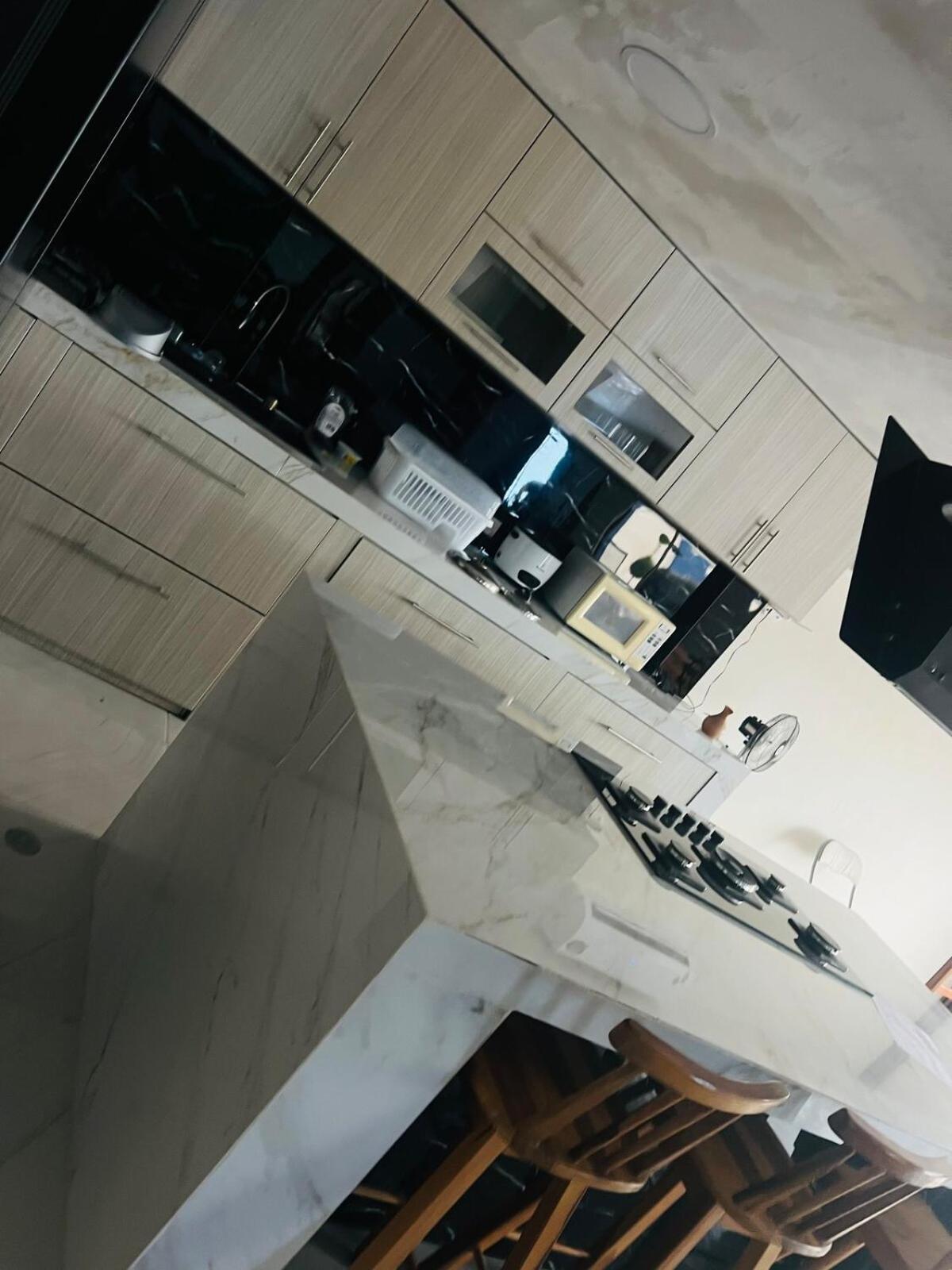 Kairos Beach House By The Sea, Pool, And Jacuzzi バレニタ エクステリア 写真